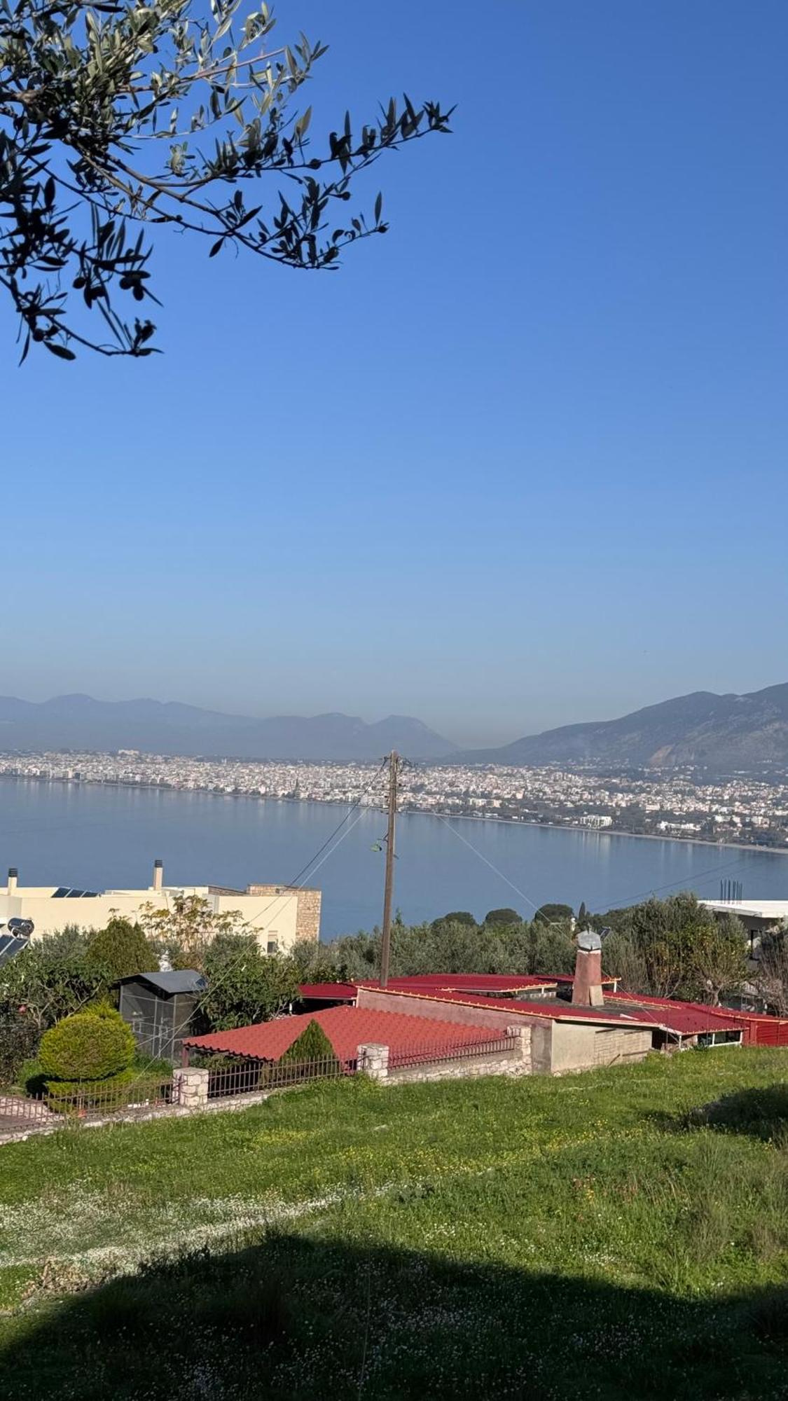 Verga Apartments & Suites Каламата Екстериор снимка