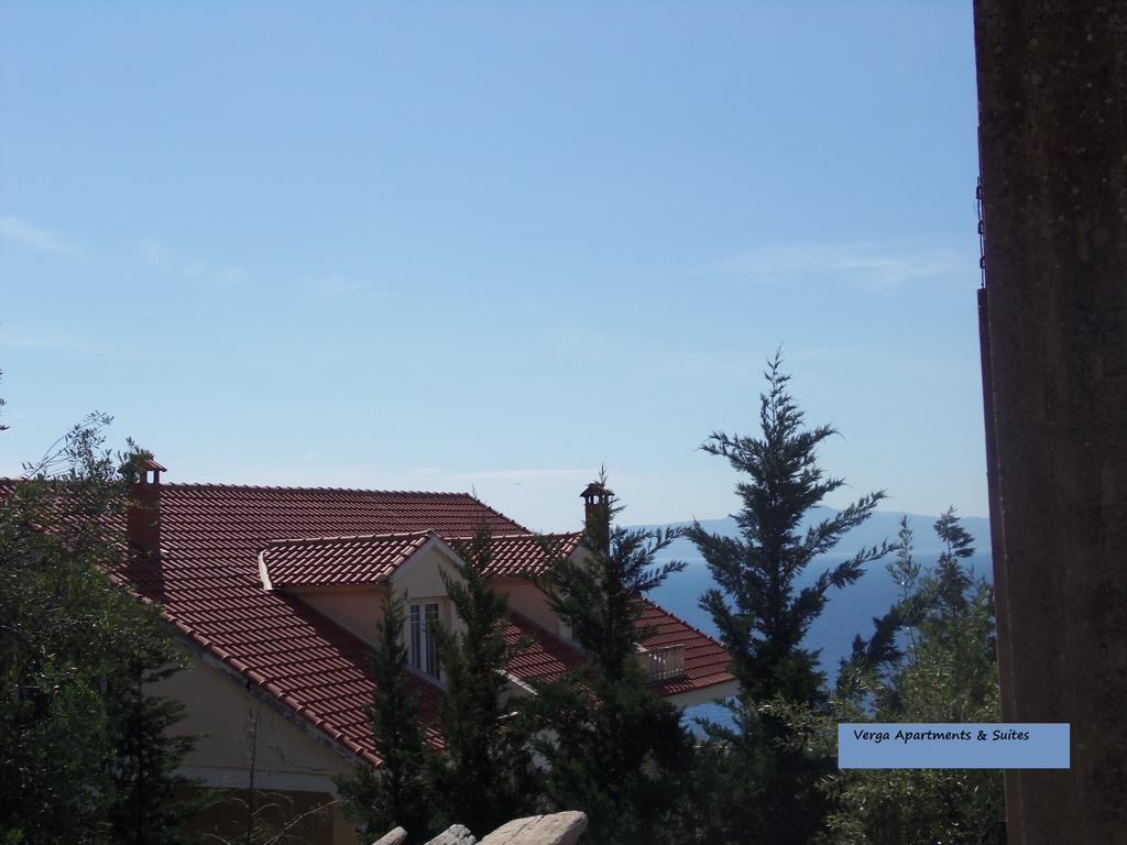Verga Apartments & Suites Каламата Екстериор снимка